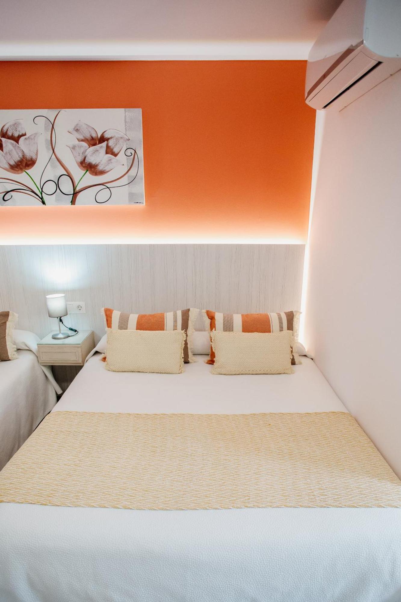 Apartamentos Turisticos Mastil 16 P2 Malaga Exterior photo